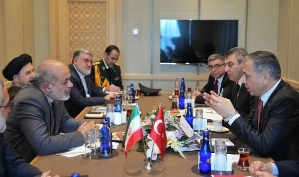 İçişleri Bakanı Ali Yerlikaya, İran İçişleri Bakanı Ahmed Vahidi ile görüştü
