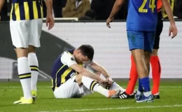 Fenerbahçe’de deprem! Mert Hakan Yandaş, Trabzonspor maçında oynamayacak