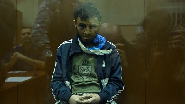 Moskova’da konser salonunu kana bulayan teröristler hakim karşısına çıkarıldı