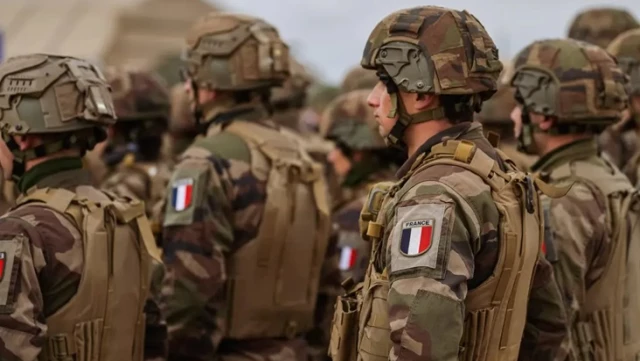 Rus istihbaratı: Fransa, Ukrayna’ya asker göndermek için hazırlık yapıyor