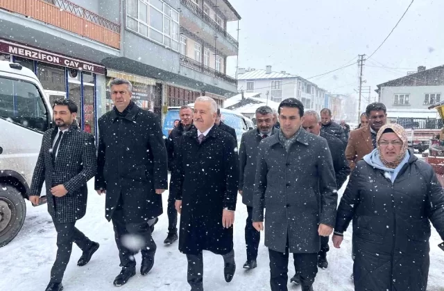 Ulaştırma Bakanı Ahmet Arslan Sarıkamış’ta Vatandaşlarla Buluştu