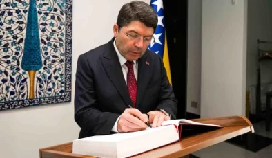 Adalet Bakanı Yılmaz Tunç, Türkiye’nin Saraybosna Büyükelçiliğini ziyaret etti
