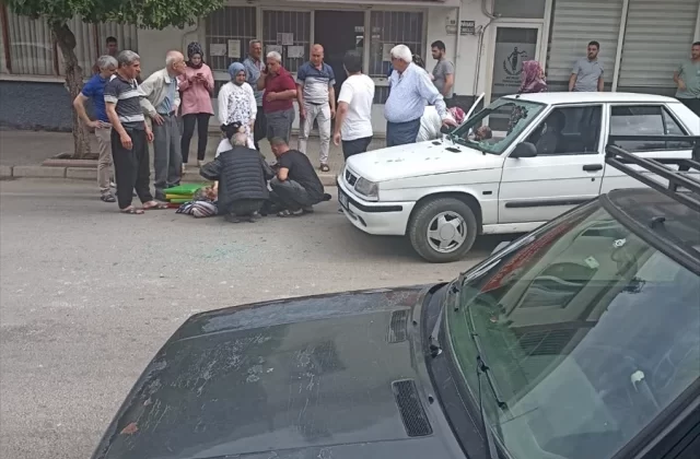 Adana’da Otomobilin Çarptığı Yaya Hastaneye Kaldırıldı