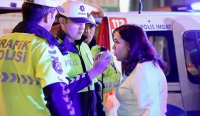 Alkollü sürücü, polisi terletti: Üfleme eğitimi verilen kadın 44’ncü seferde başardı