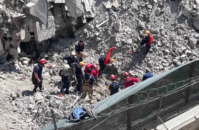 Ankara’da istinat duvarı çöktü: 1 işçiden acı haber