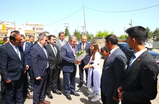 BBP Genel Başkanı Mustafa Destici, belediye başkanlarının yasalara uygun hareket etmesini bekliyor