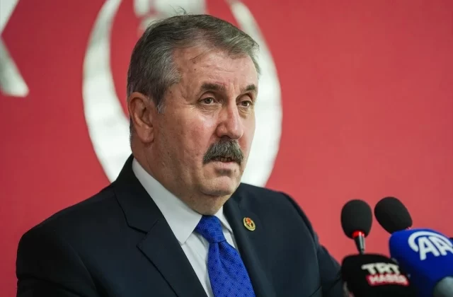 BBP Genel Başkanı Mustafa Destici: Türkiye, antidemokratik anayasadan kurtarılmalı