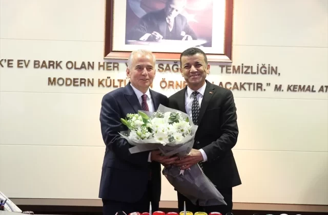 Denizli Büyükşehir Belediye Başkanı Bülent Nuri Çavuşoğlu Göreve Başladı
