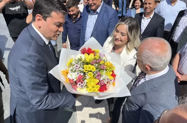 DP Genel Başkanı Gültekin Uysal, Kumluca Belediye Başkanı Mesut Avcıoğlu’nu ziyaret etti