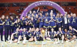 Fenerbahçe Alagöz Holding, Kadınlar Basketbol Süper Ligi’nde namağlup şampiyon oldu