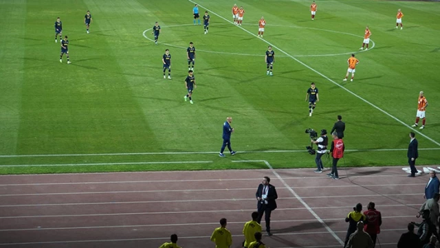 Fenerbahçe’den Süper Kupa maçı sonrası açıklama: Dik durmaya devam edeceğiz