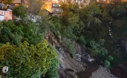 Gaziosmanpaşa’da yaşanan toprak kaymasında tahliye edilen bina sayısı 24’e yükseldi