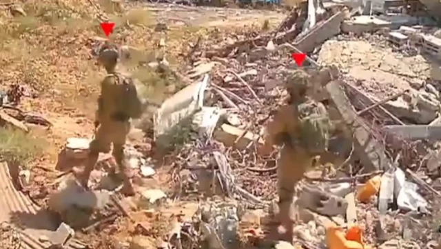 Hamas, Gazze’de İsrail askerlerini gafil avladı! Pusu anı kamerada