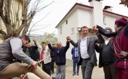 İBB Başkanı İmamoğlu Trabzon’da horon tepti