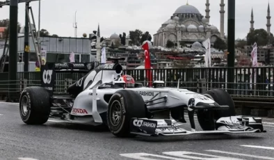 Kültür ve Turizm Bakanı Mehmet Nuri Ersoy duyurdu! Formula 1, Türkiye’ye geri dönüyor