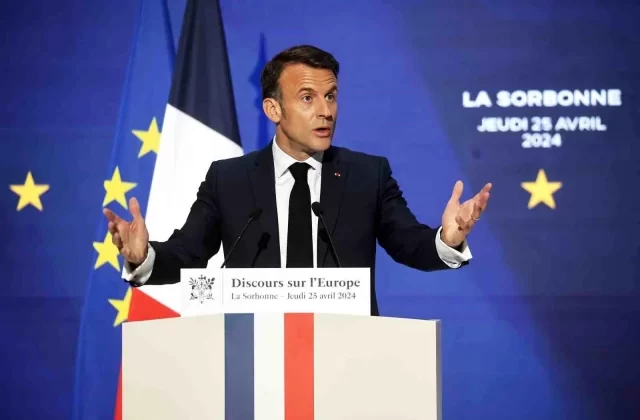 Macron: Avrupa’nın güvenilir bir savunma stratejisi oluşturması gerekiyor