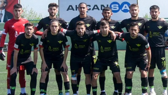 Uzun yıllar Süper Lig’de mücadele eden Akhisarspor, Bölgesel Amatör Lig’e düştü