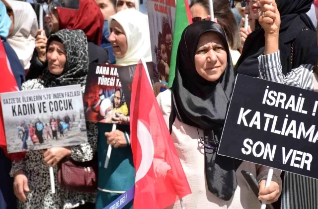 AK Parti Genel Merkez Kadın Kolları İsrail’i Protesto Etti