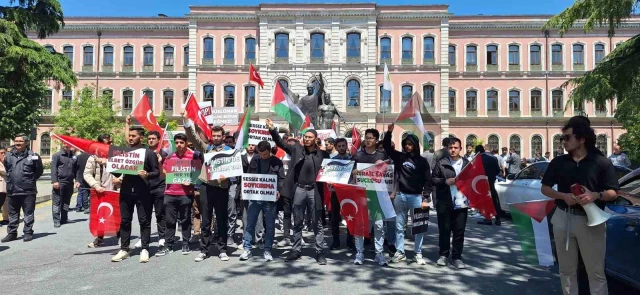 AK Parti İstanbul Gençlik Kolları Filistin’e Destek Yürüyüşü Gerçekleştirdi