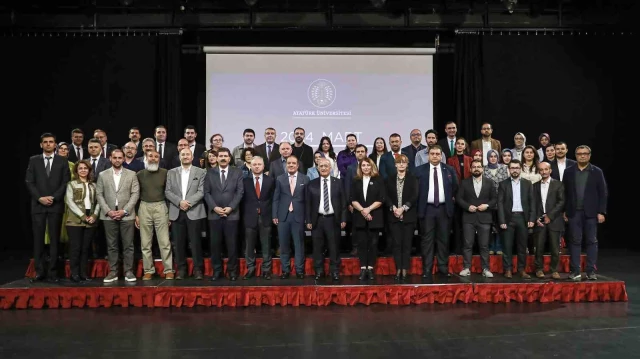 Atatürk Üniversitesi Bilimsel Teşvik Törenleri Düzenledi