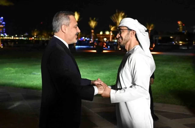 Dışişleri Bakanı Hakan Fidan, Birleşik Arap Emirlikleri’nde BAE Dışişleri Bakanı ile görüştü