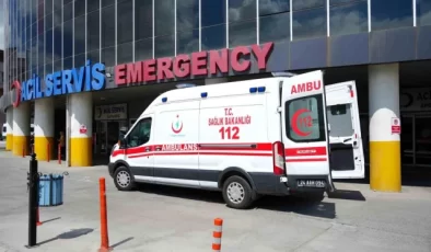 Erzincan’da otomobil dereye uçtu: 1 ölü, 1 yaralı
