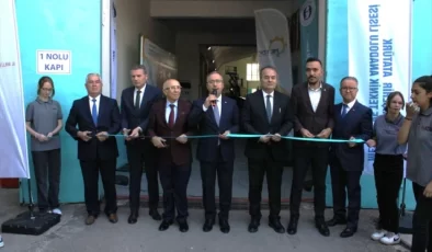 Eskişehir’de Otomotiv Fuarı Açıldı