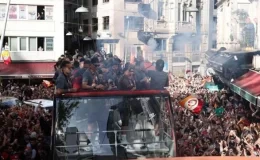 Galatasaray’ın şampiyonluk kutlamaları başladı! İstanbul’da sokaklar sarı-kırmızı