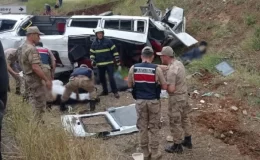 Gaziantep’te çimento tankeri minibüse çarptı! 8 kişi hayatını kaybetti, 11 kişi yaralandı