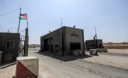 Kerem Şalom Sınır Kapısı açıldı, Gazze’ye yardımlar başladı