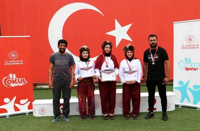 Malatya’nın Darende ilçesindeki okçuluk kulübü Türkiye Şampiyonası’nda finale kaldı