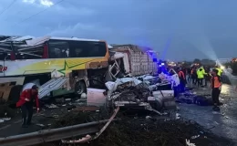 Mersin’de 10 kişinin öldüğü zincirleme trafik kazasında otobüs şoförü tutuklandı