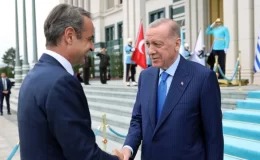 Miçotakis bir kez daha resti çekti: Türkiye’yi ilgilendirmez