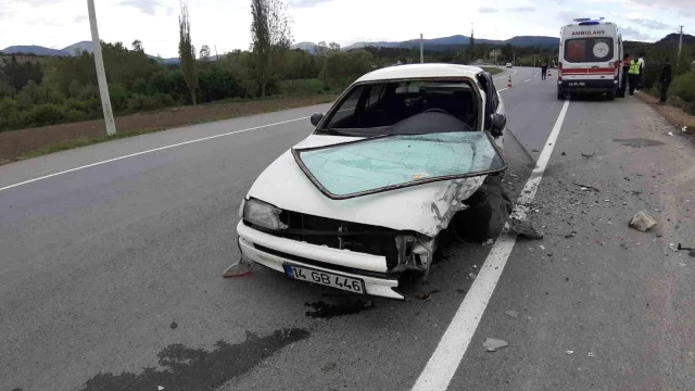 Mudurnu’da Otomobil Kazası: 4 Yaralı