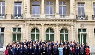 Ticaret Bakanı Ömer Bolat ve Hazine ve Maliye Bakanı Mehmet Şimşek Fransa’da OECD Bakanlar Toplantısı’na katıldı