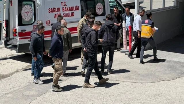 Van’da askeri araç devrildi: 11 asker yaralandı, 6’sının durumu ağır