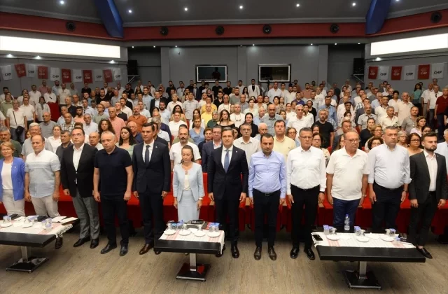 CHP Parti Sözcüsü Deniz Yücel: Erken seçim halk istediği zaman olur