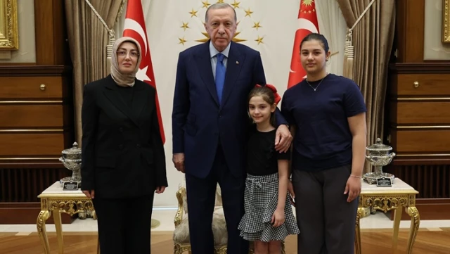 Cumhurbaşkanı Erdoğan, Beştepe’de kabul ettiği Sinan Ateş’in eşine söz vermiş