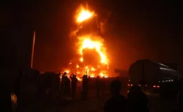 Erbil’de petrol rafinerisinde korkutan yangın! Alevler gökyüzünü kapladı
