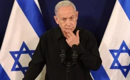 Eski İsrail Başbakanı’ndan Netanyahu’ya suçlama: İsrail’i yok etmek istiyor