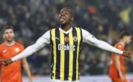 Fenerbahçe, Michy Batshuayi’nin sözleşmesini uzattı