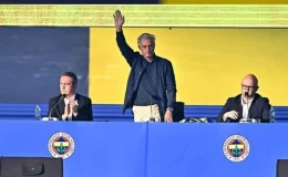 Fenerbahçe Teknik Direktörü Jose Mourinho: Bu forma artık bedenimin bir parçası