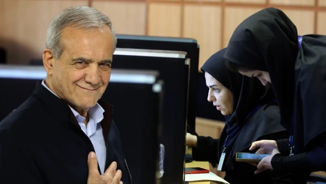 İran’da Cumhurbaşkanlığı yarışını önde götüren Türk aday! Söylemleri dikkat çekiyor
