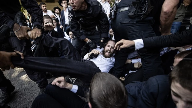 İsrail’de Harediler zorunlu askerlik hizmetini protesto için sokaklara indi: 10 gözaltı