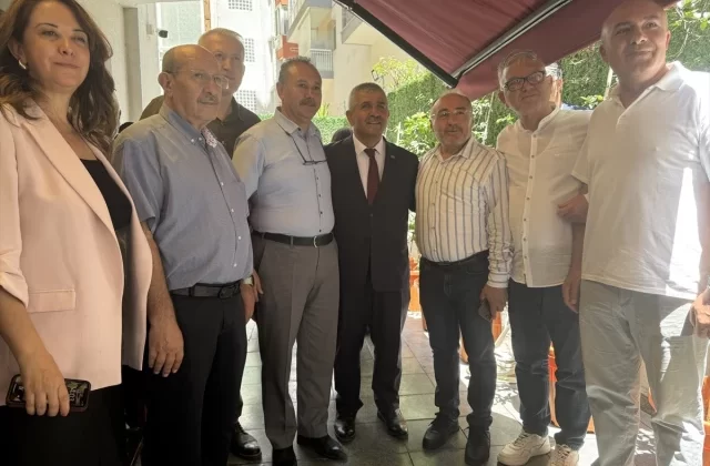 MHP İzmir İl Başkanlığı Bayramlaşma Programı Düzenledi