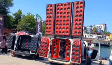 Akçakoca’da Modifiye Tutkunlarının Buluştuğu Otomobil Festivali