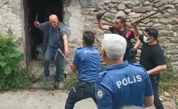 Bursa’da polisi bıçaklayan “çöp ev” sahibinin ifadesi ortaya çıktı: Ben peygamberim, cumhurbaşkanıyım