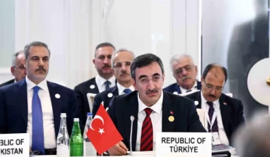 Cumhurbaşkanı Yardımcısı Yılmaz: “Orta Koridoru geliştirme konusunda ülkelerimizce yapılacak çalışmalar Türk Dünyasının küresel rolünü ortaya…