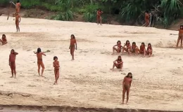 Dış dünya ile hiçbir bağlantısı olmayan Mashco-Piro kabilesinin üyeleri, Peru ormanlarında kameralar tarafından görüntülendi