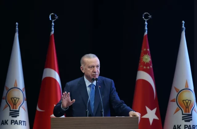 Erdoğan: ‘Mavi Vatan’ tezini savunmaya devam edeceğiz